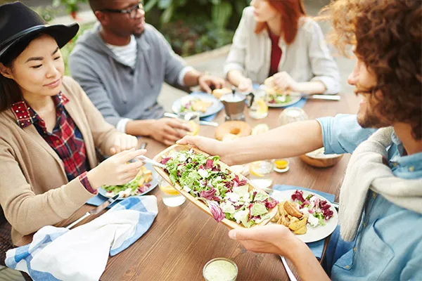Zakelijke lunch en etentjes aftrekken van de belasting